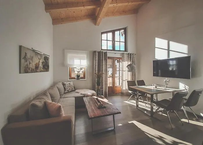 Hochalmbahnen Chalets Apartment 1h OG