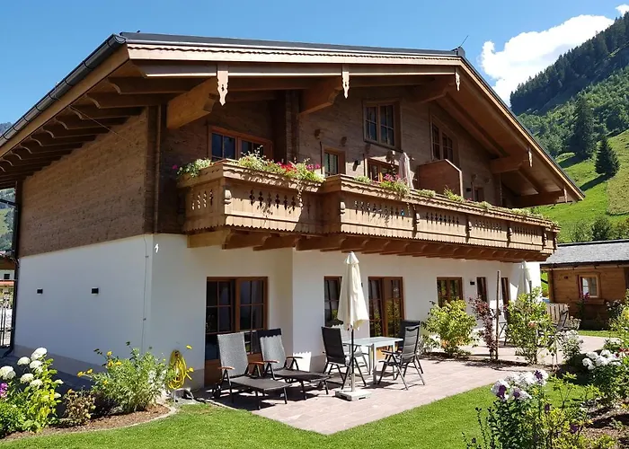 Hochalmbahnen Chalets Apartment 1h OG Lägenhet *