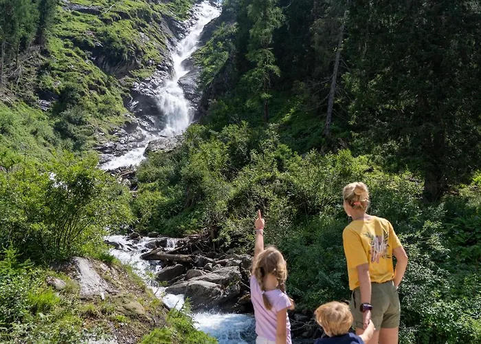 Hochalmbahnen Chalets Apartment 1h OG Lägenhet